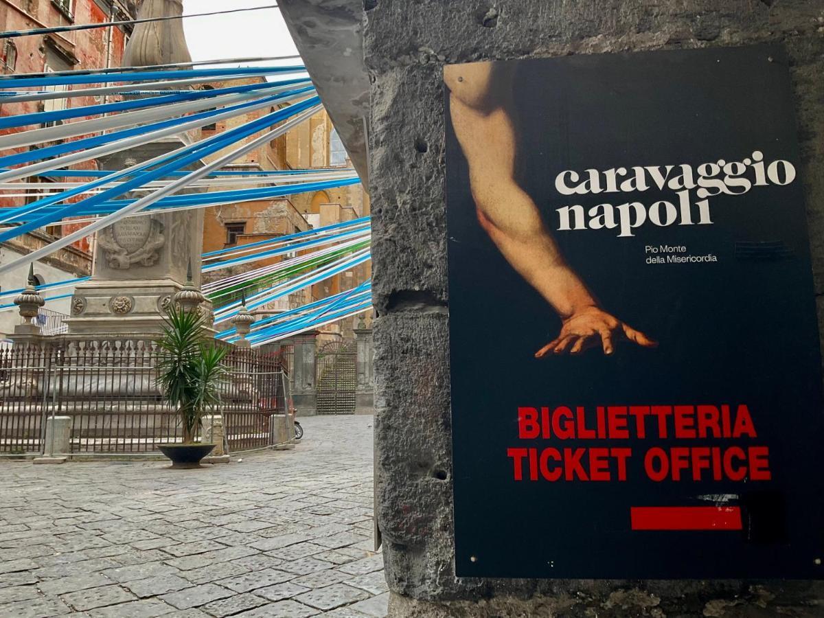 'A Room De' Scugnizzi Napoli Bagian luar foto