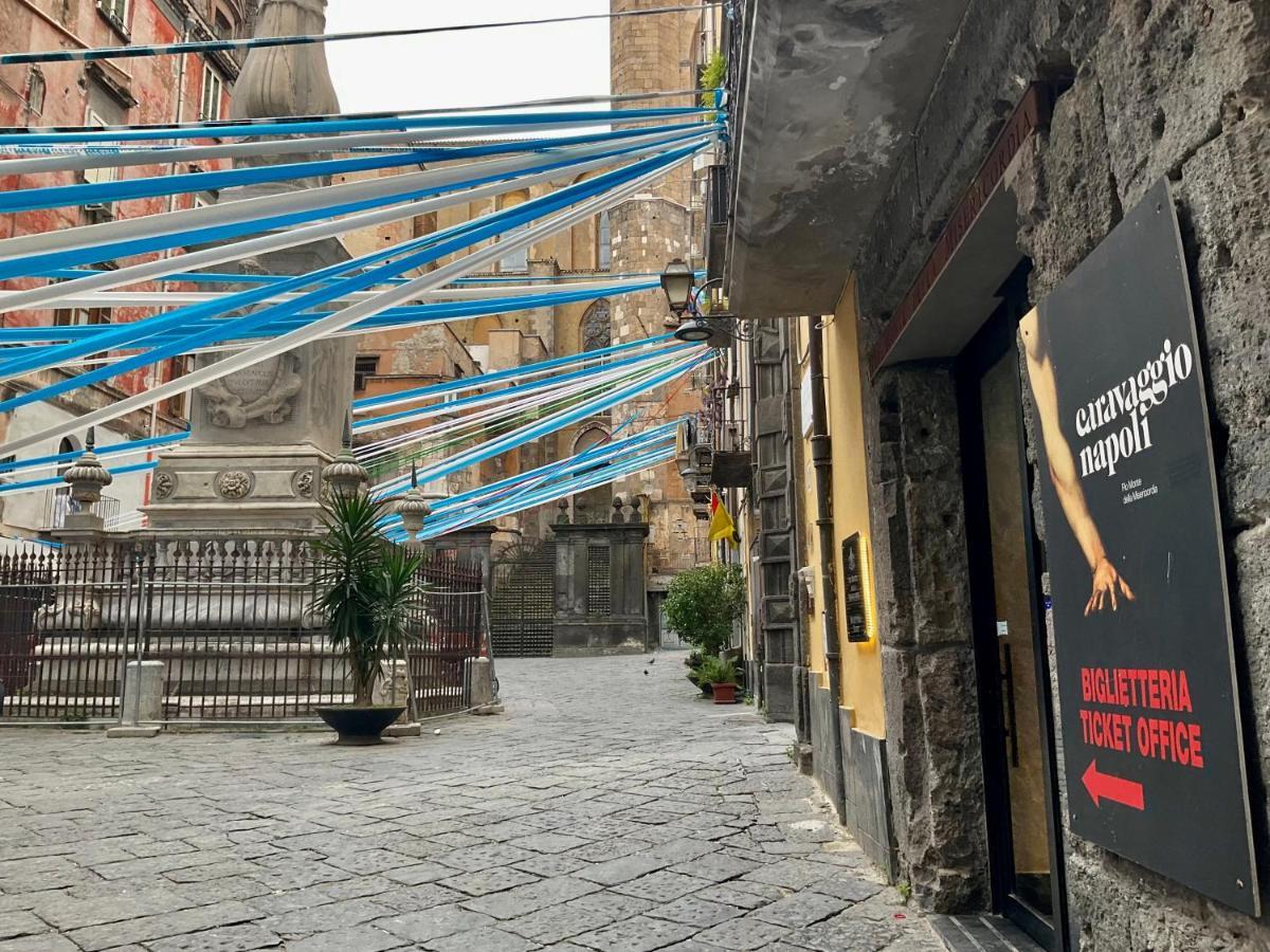 'A Room De' Scugnizzi Napoli Bagian luar foto